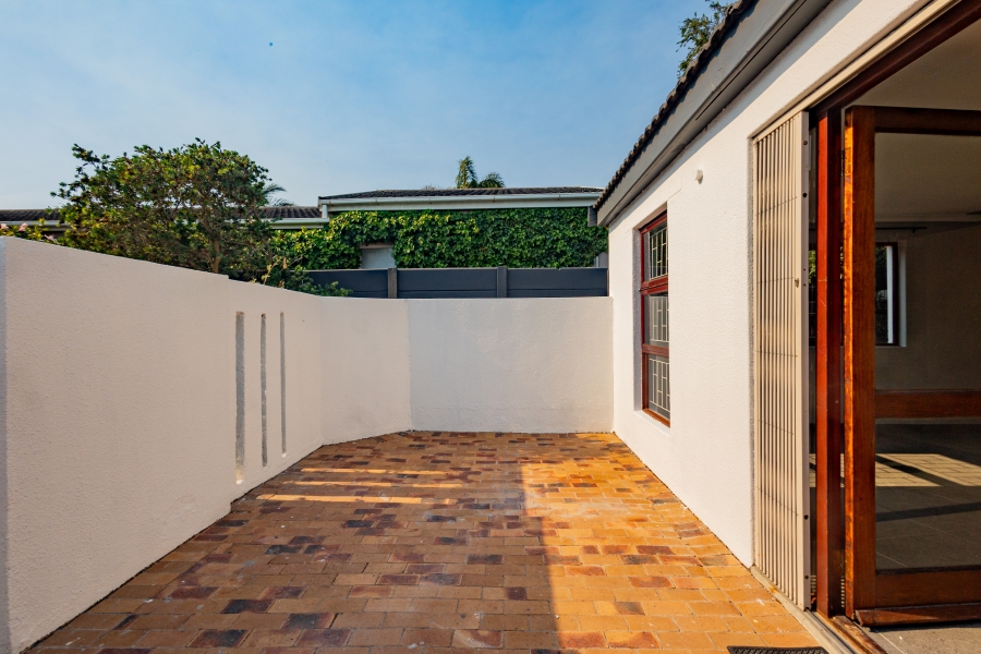 5 Bedroom Property for Sale in De Bron Western Cape